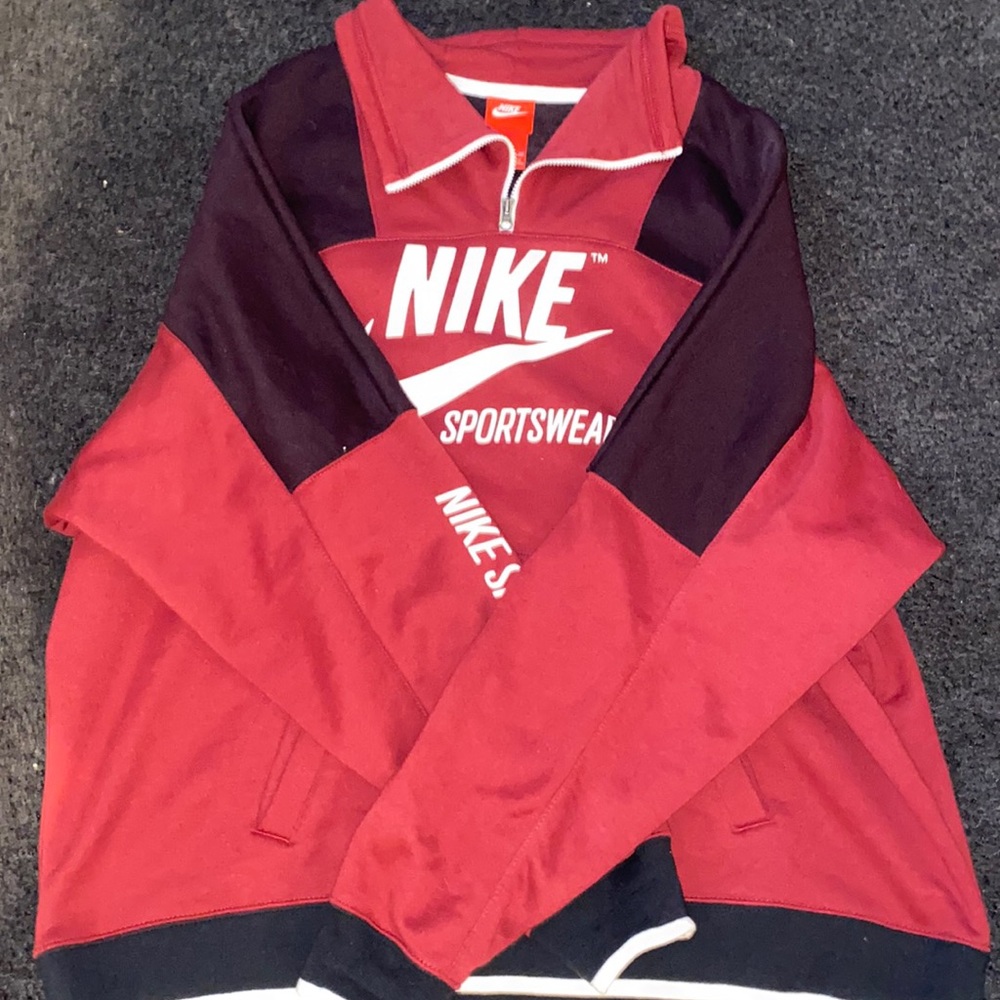 Nike Burgundy Pullover With Pockets